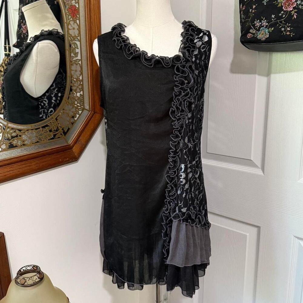 VTG Y2K Pretty Angel Black, Grey & Silver Silk Blend Grunge Ruffle Tank Top M